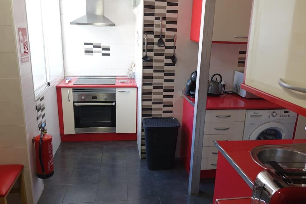 Palomar Mostoles Superhost Con Garaje 5 Pax Bagian luar foto